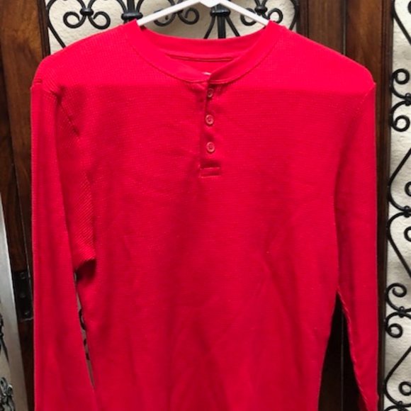 Boys Red Shirt Size XL 14-16 - Picture 1 of 2